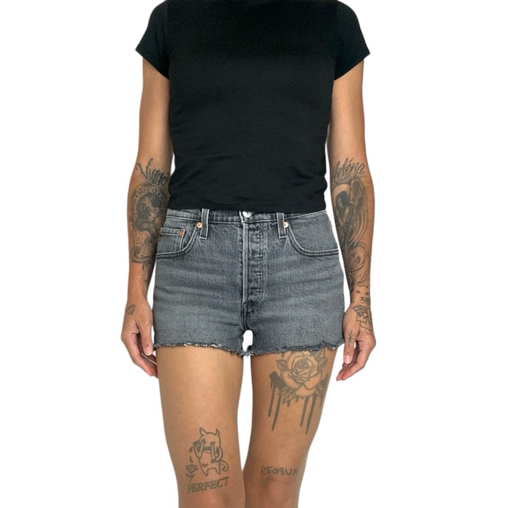 LEVIS 501 Original Fit High Rise Shorts • Sz 27